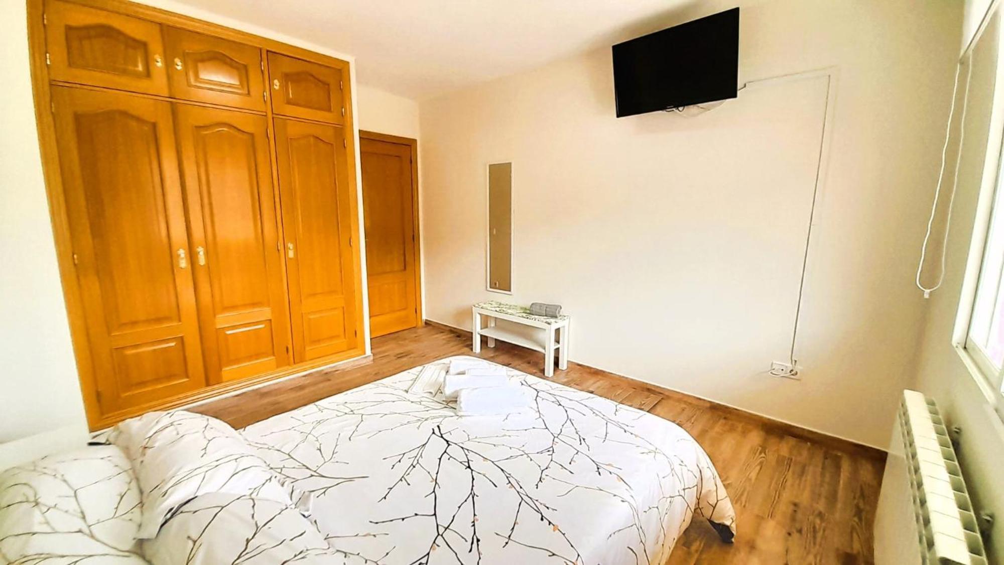 Apartamento La Casona Serranillos Exterior foto